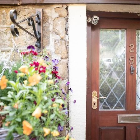 Clay Well Cottage Huddersfield Exterior foto